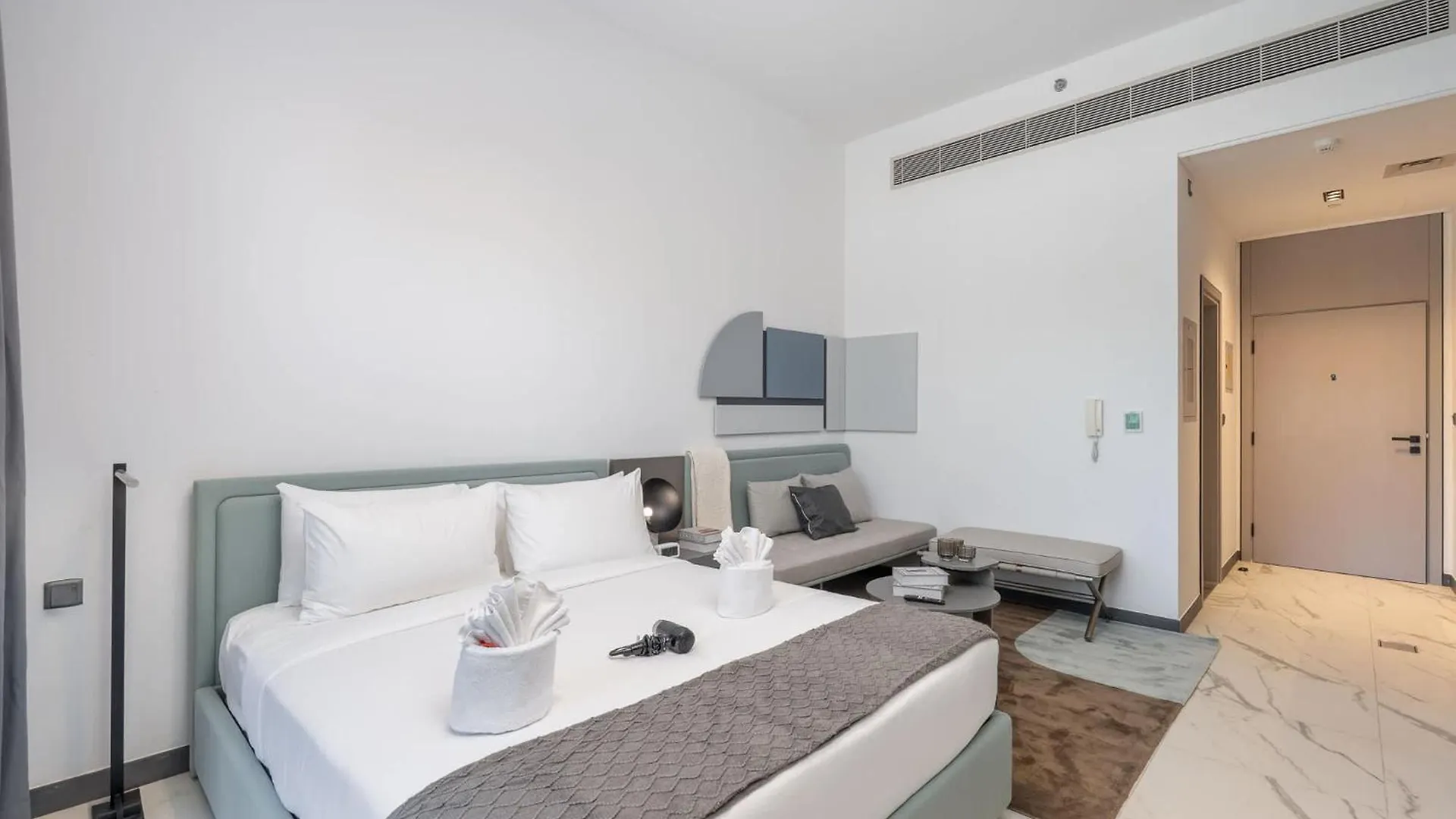 Modern And Stunning Studio In Mag 910 Mbr City Dubai Apartment