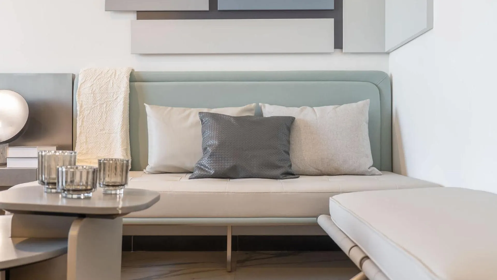 Modern And Stunning Studio In Mag 910 Mbr City 두바이