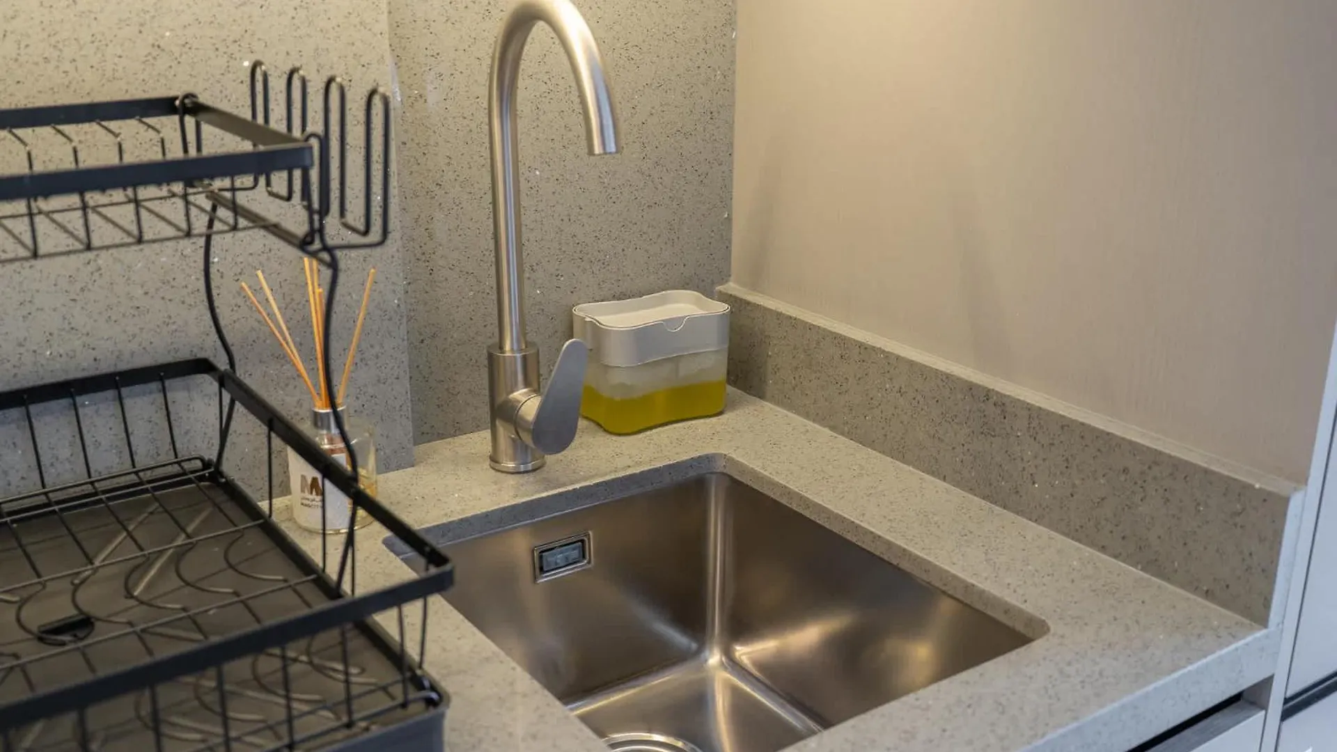 아파트 Modern And Stunning Studio In Mag 910 Mbr City 두바이